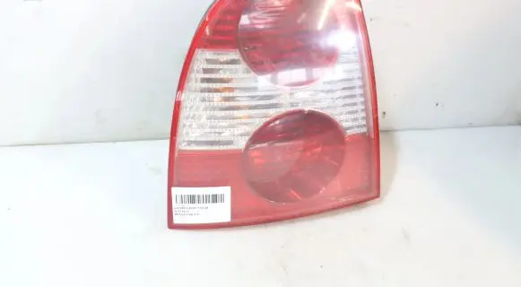 Volkswagen PASSAT B5.5 Rear/tail lights