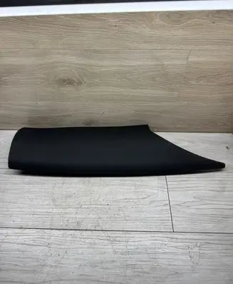 Dodge Charger (C) pillar trim 1KL83TRMAA