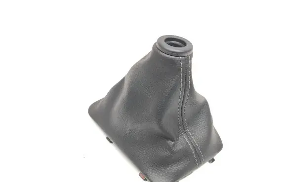 KIA Stonic Gear lever shifter trim leather/knob 