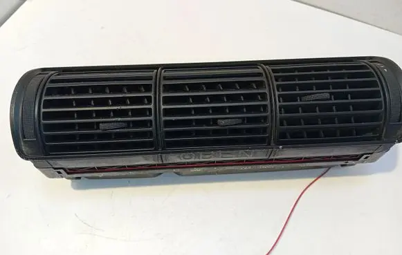 Audi A4 S4 B5 8D Dash center air vent grill 8D1820951