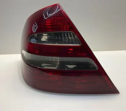Mercedes-Benz E W211 Rear/tail lights A2118200364 2118200364