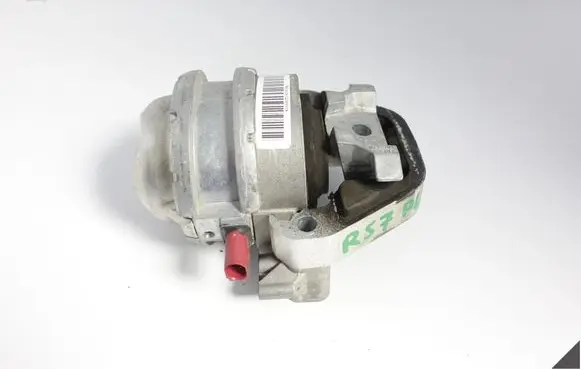 Engine mount bracket