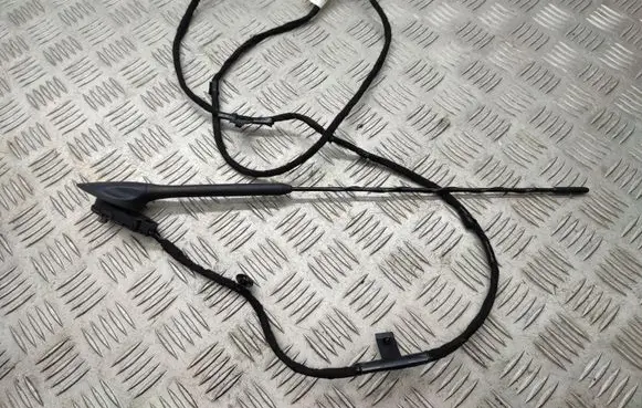 Radio antenna