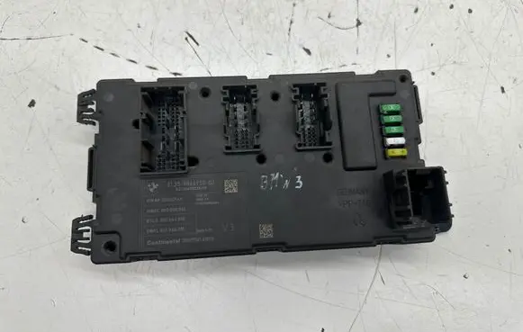 BMW 3 F30 F35 F31 SAM control unit 9866980 00000F48 003000002