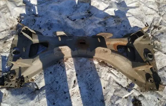 Renault Vel Satis Rear subframe 