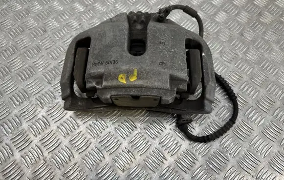 BMW 5 F10 F11 Front brake caliper 