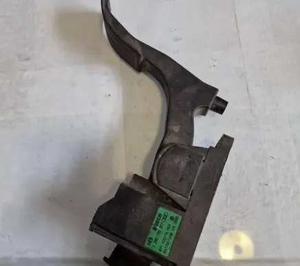 Volkswagen Polo III 6N 6N2 6NF Accelerator throttle pedal 0280752207 6N1721003E 971100174YB3
