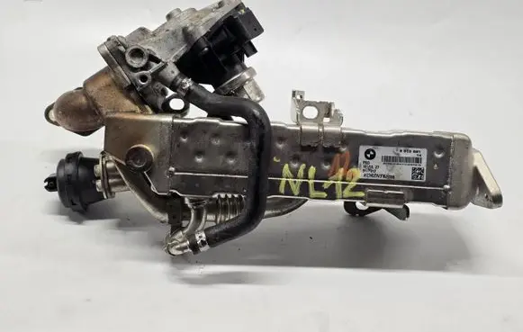 BMW 5 F10 F11 EGR valve cooler 8513691 8513132