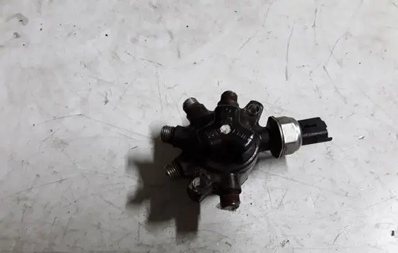 Ford Focus Fuel main line pipe 4M5Q9D280DB SR341