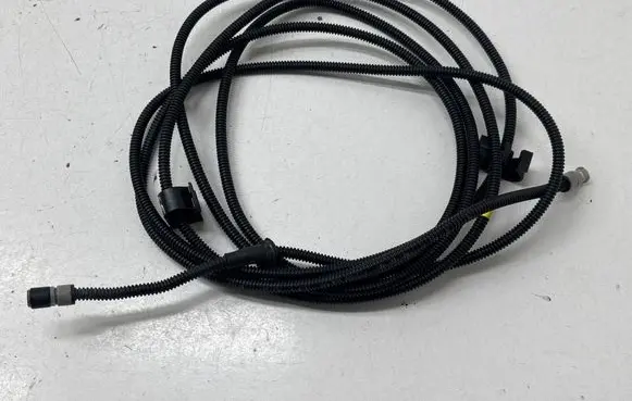 Citroen C5 Aircross Rear window washer fluid hose 9811147880