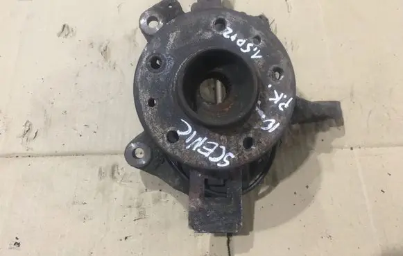 Renault Scenic III - Grand scenic III Front wheel hub
