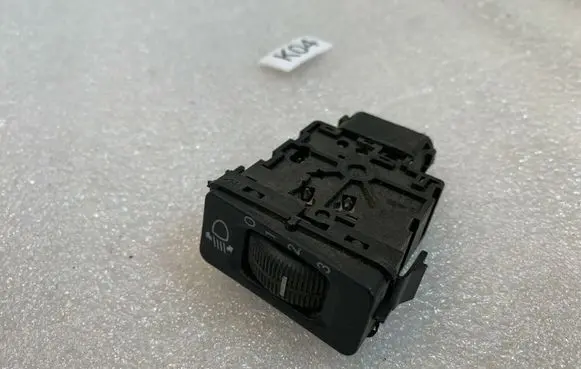 Mercedes-Benz ML W163 Headlight level height control switch 1638200010
