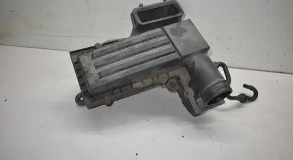 Volkswagen Tiguan Air filter box 1K0129607AC