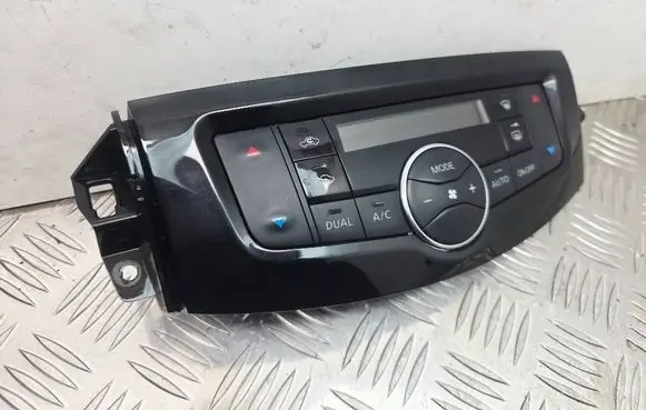 Nissan Navara D23 Climate control unit 275004JA1A
