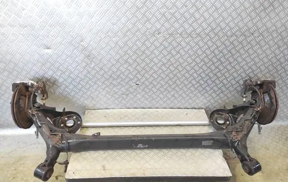 Toyota Auris E180 Rear axle beam 