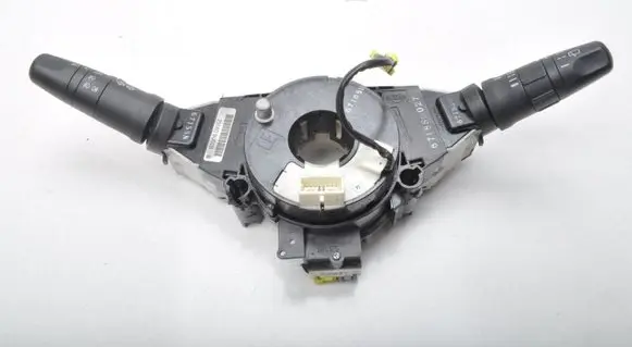Nissan Note (E11) A set of switches 25560-9U02B