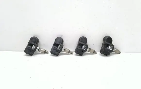 Mercedes-Benz E A207 Tire pressure sensor A0009057200