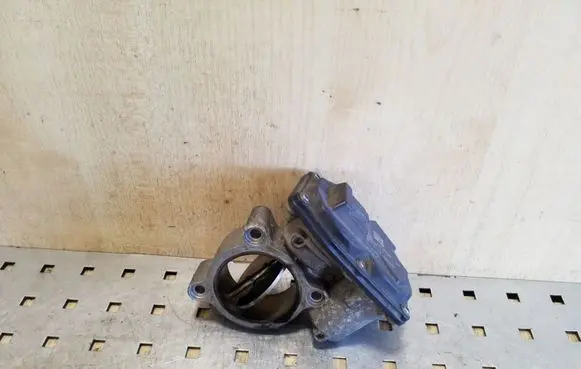 BMW 5 F10 F11 Throttle valve 1354781075203 10378517