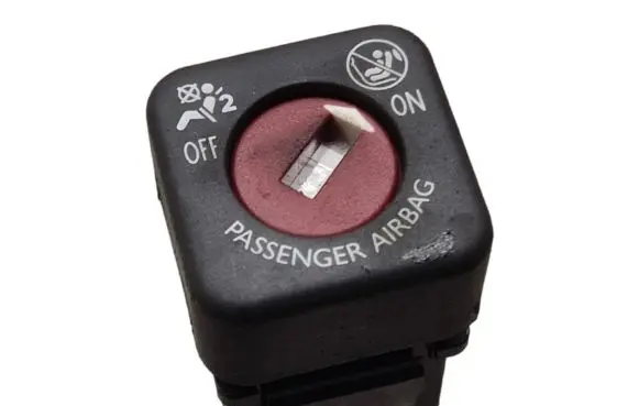 Citroen C3 Passenger airbag on/off switch 95835T02