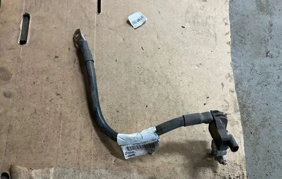 Audi Q5 SQ5 Negative earth cable (battery) 8R0915181