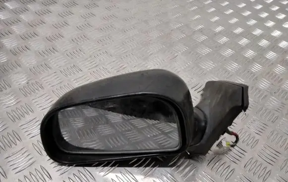 Front door electric wing mirror
