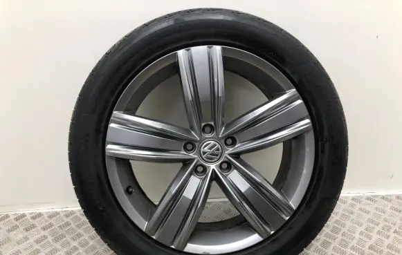 R19 alloy rim