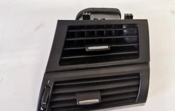BMW X5 E70 Dashboard side air vent grill/cover trim 9227768