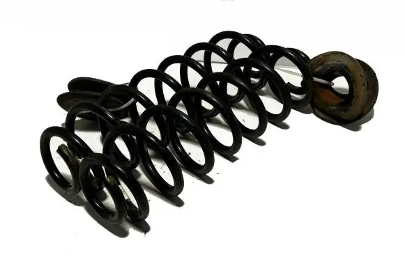 Volkswagen Golf VII Rear coil spring 5Q0511115AM 18797 5Q0511121AE