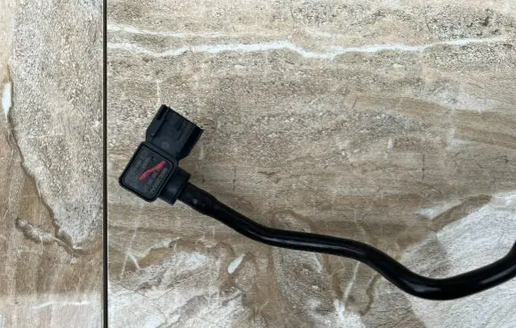 Maserati Ghibli Air pressure sensor 68053595AA 0265005325 155308T131806C