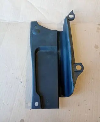 Audi TT TTS RS Mk3 8S Wiper trim 8S0821944B