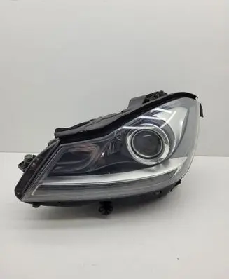 Mercedes-Benz C W204 Headlight/headlamp A2048204539 A1669002800