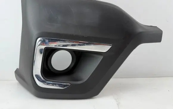 Subaru Outback (BT) Front bumper corner part panel trim 7731AN170B 57731AN210