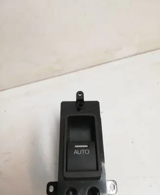 Honda Accord Electric window control switch 35780TL4E01M1 C8HDTL4HE015