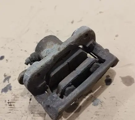 BMW 1 E81 E87 Front brake caliper