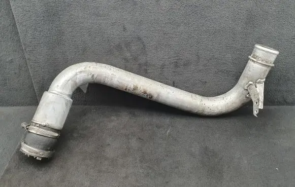 Audi A4 S4 B8 8K Intercooler pipe mounting bracket 059145731CS