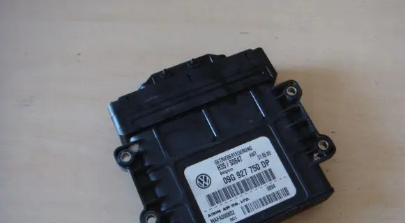 Volkswagen PASSAT B7 Gearbox control unit/module 09G927750 09G927750DP