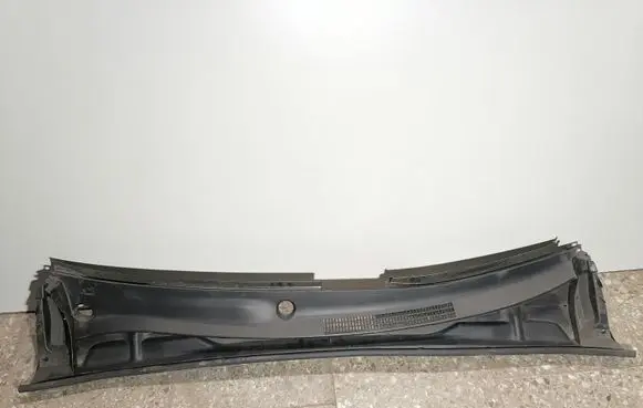Lexus ES 250 - 300 - 330 Wiper trim 5575233060