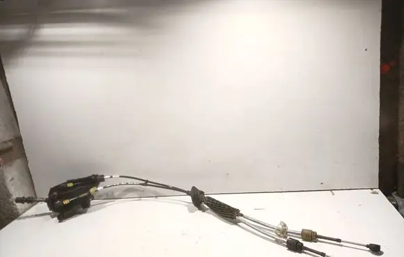 Citroen C4 I Picasso Gear shift cable linkage 9684376780