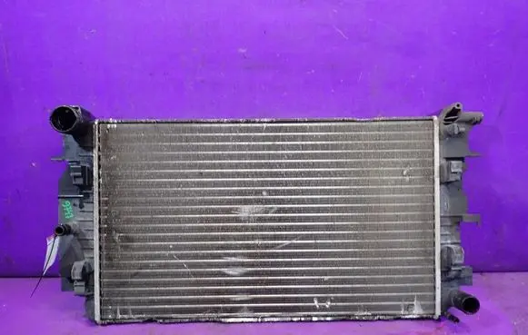 Volkswagen Crafter Coolant radiator
