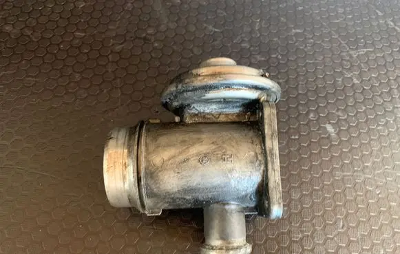 BMW X5 E53 EGR valve 728264