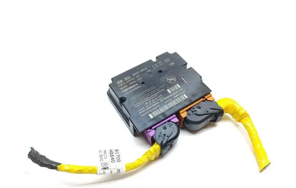 KIA Rio Airbag control unit/module 95910H8210 A2C38453402 H895910210