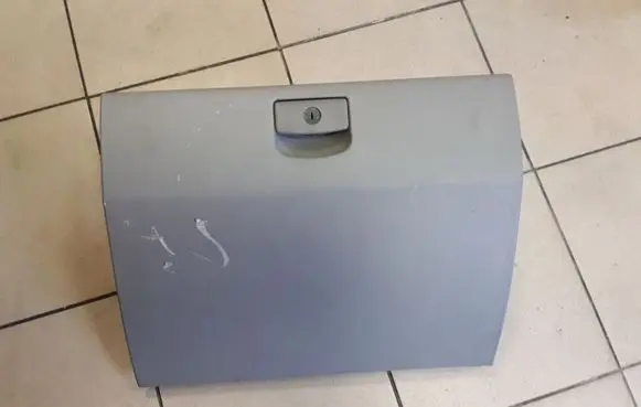 KIA Sorento Glove box set 845113E700