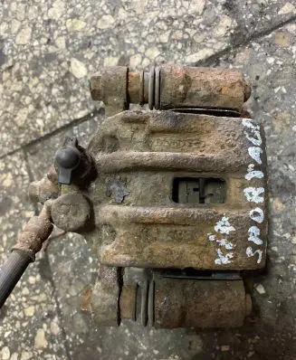 KIA Sportage Rear brake caliper
