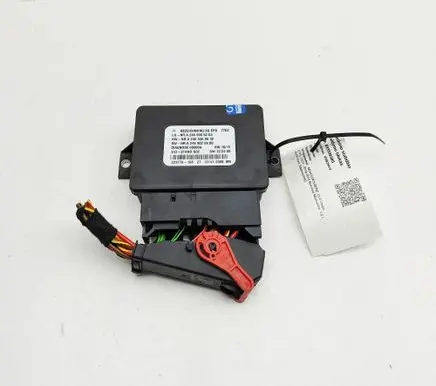 Mercedes-Benz CLA C117 X117 W117 Rear brake EMF control unit/module A2469005203 A2465450532