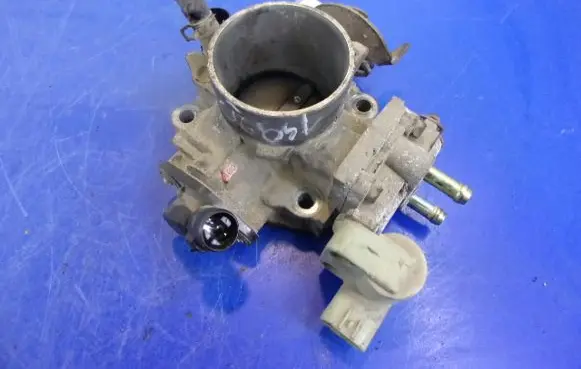 Honda Civic Throttle body valve 
