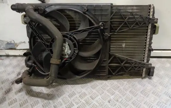 Skoda Fabia Mk2 (5J) Radiator set 6Q0121253Q 6Q0820411K