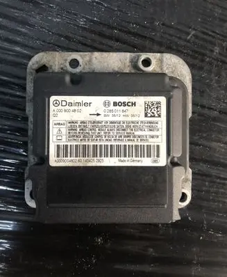 Mercedes-Benz Sprinter W906 Airbag control unit/module A0009004802
