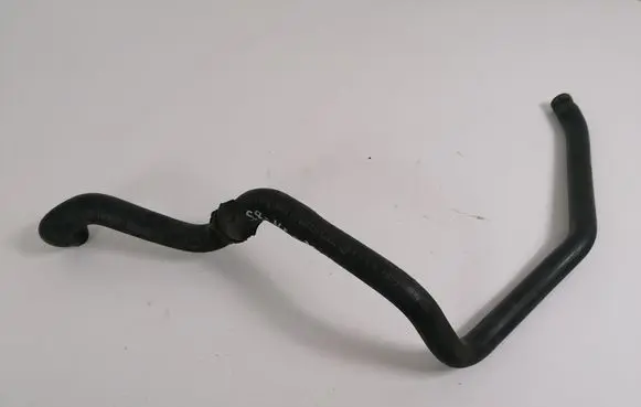 Audi A8 S8 D2 4D Engine coolant pipe/hose 077133817C