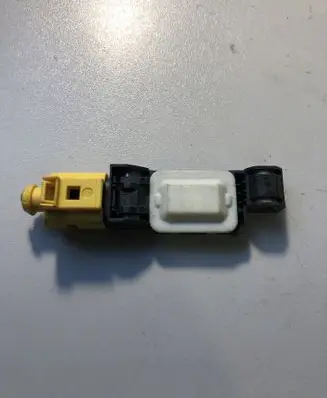 Audi A6 S6 C5 4B Airbag deployment crash/impact sensor 4B0959643E