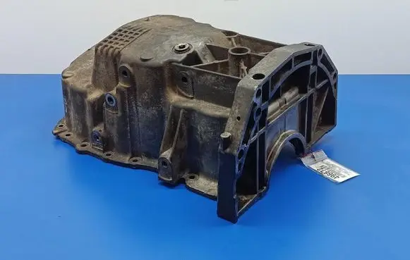 Renault Clio III Oil sump 8200318813